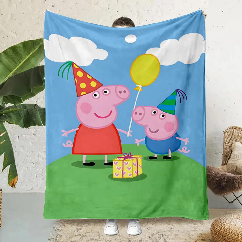 Lightweight Peppa Pig plush throw blanket
