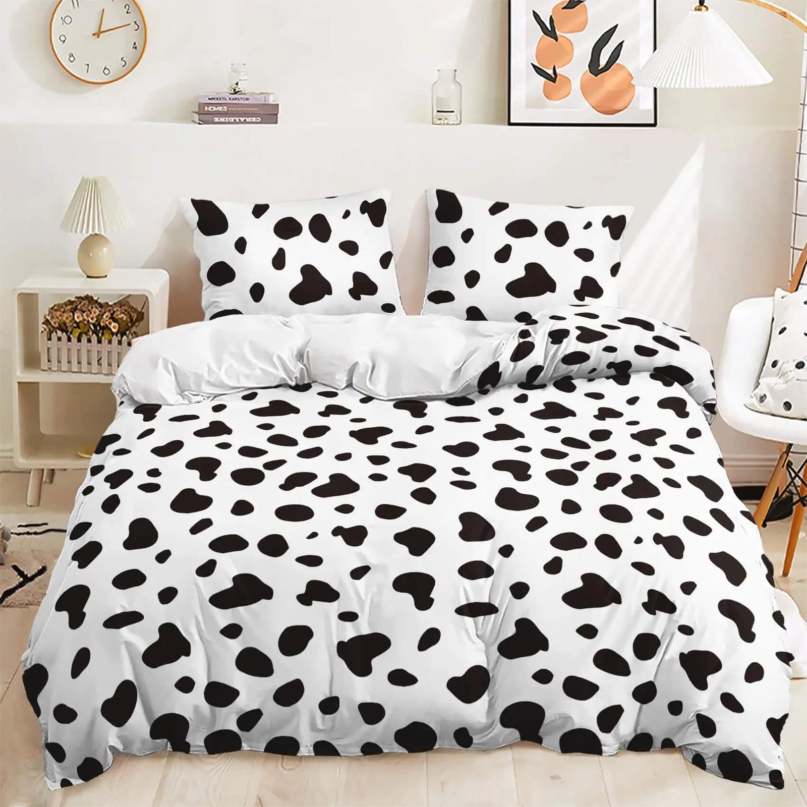 Farmhouse cow bedding set for bedroom decor