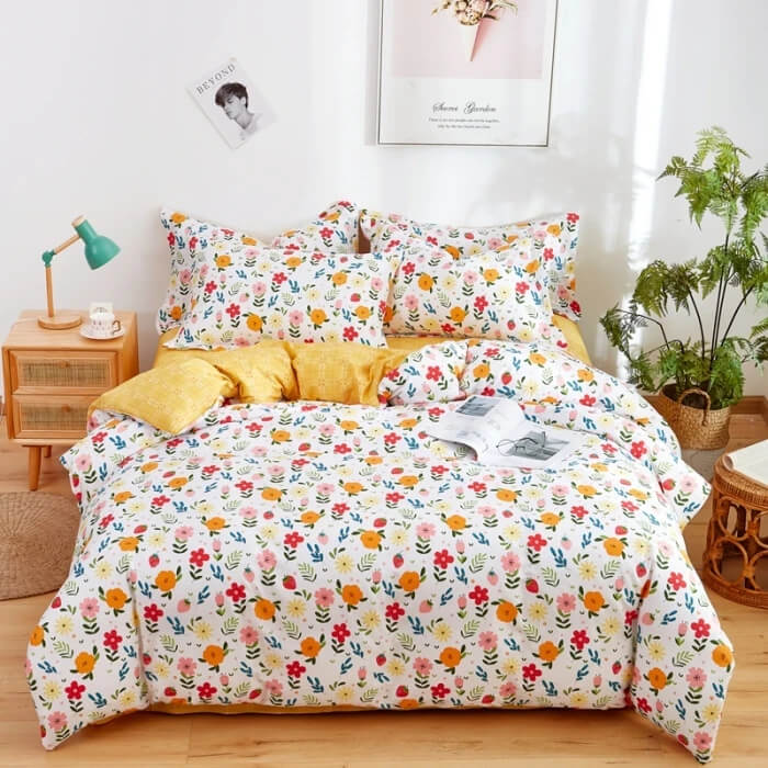 Floral bedroom bedding decor