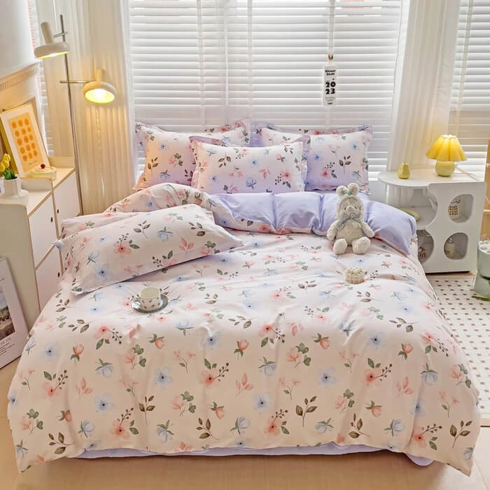 Women floral quilt cover set