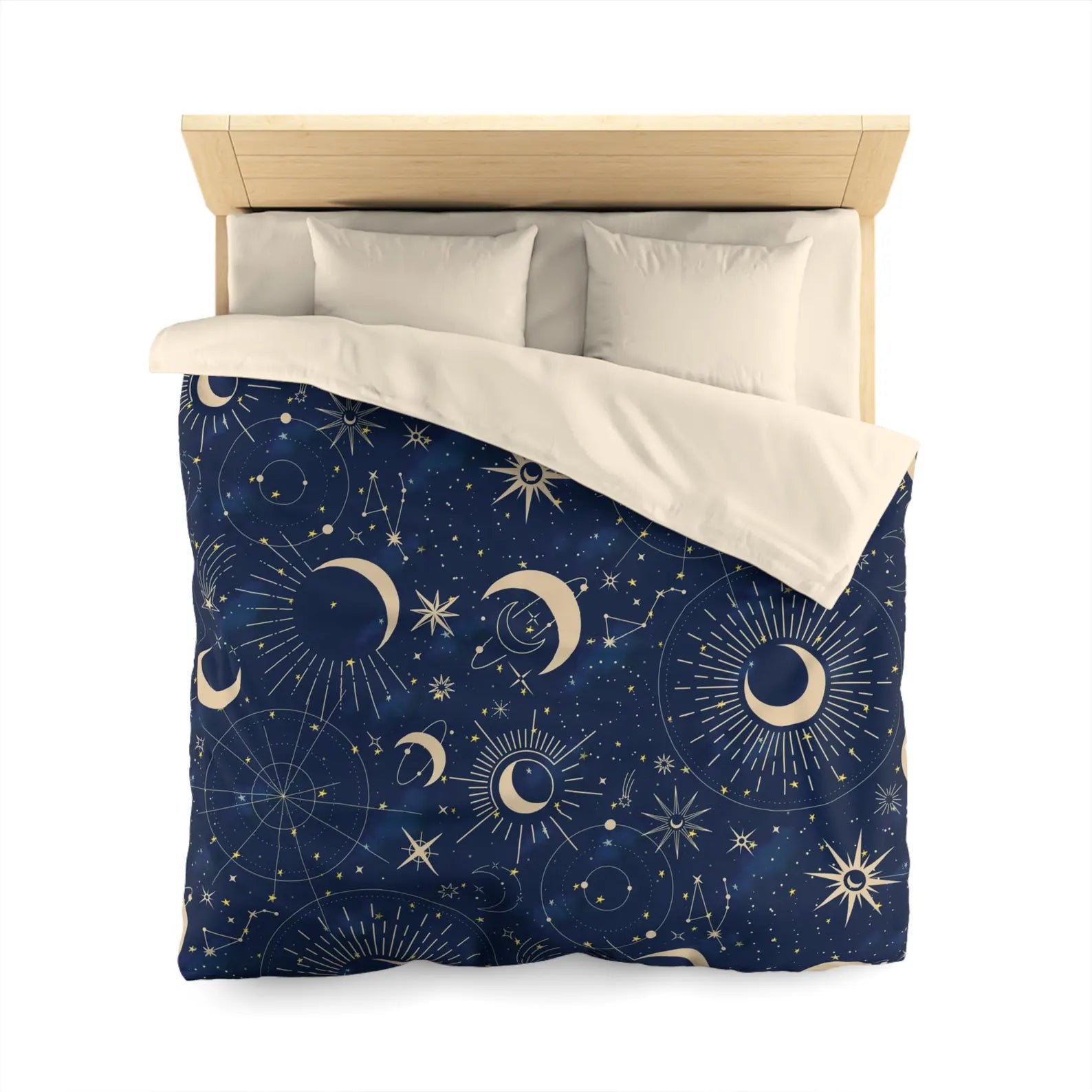 Celestial quilt cover featuring moon and star artwork