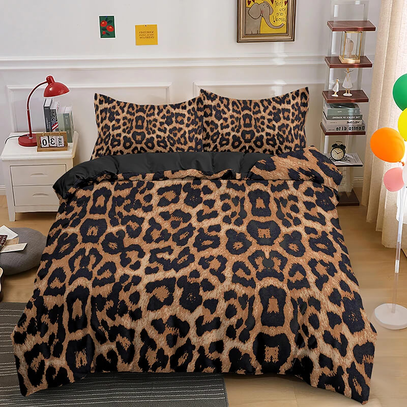Animal skin bedding set for kids and teens