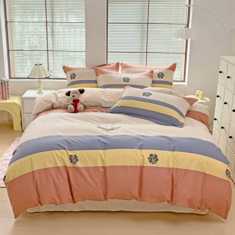 Hotel-inspired quilt cover