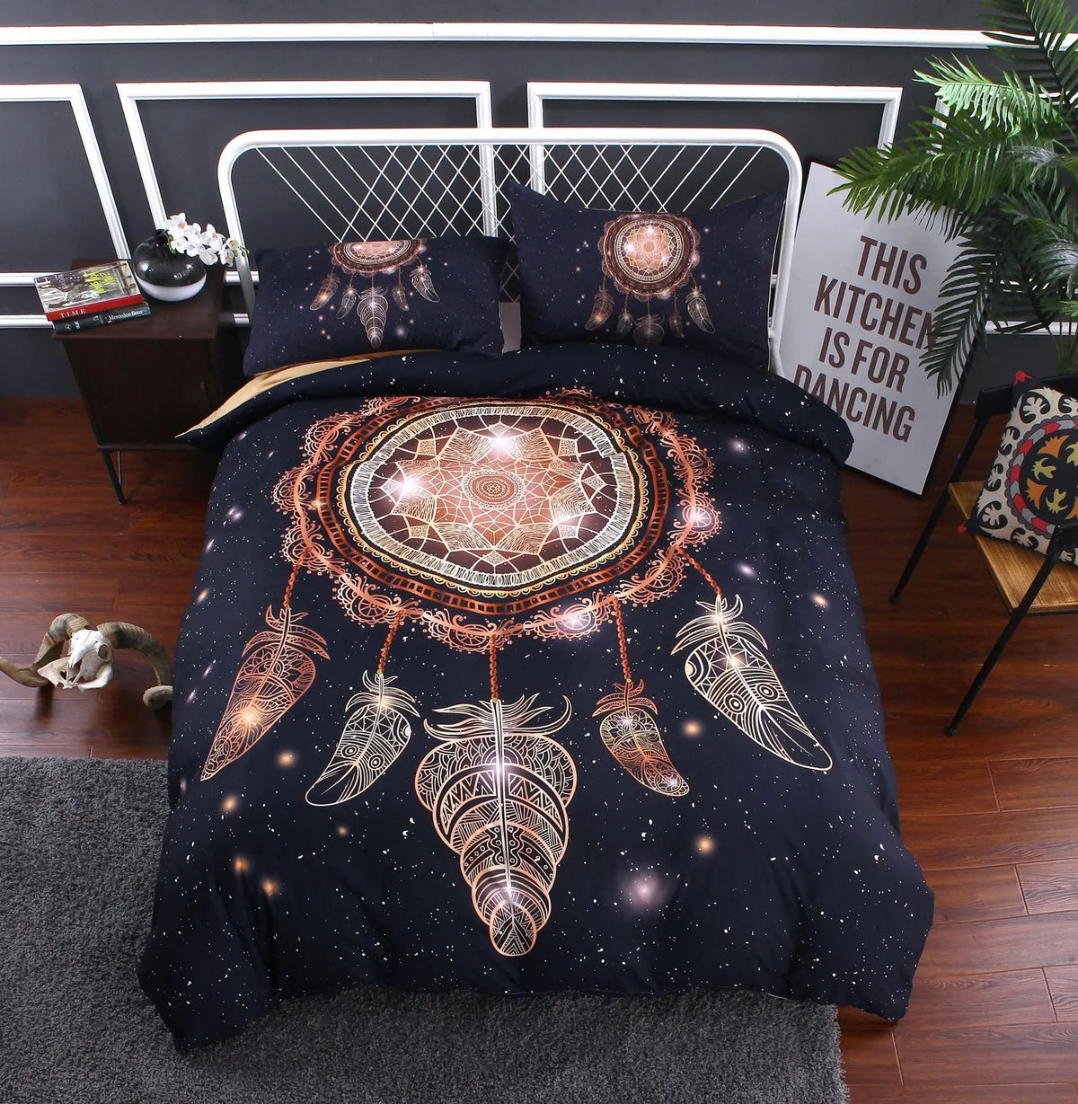 Feather dreamcatcher bedding design