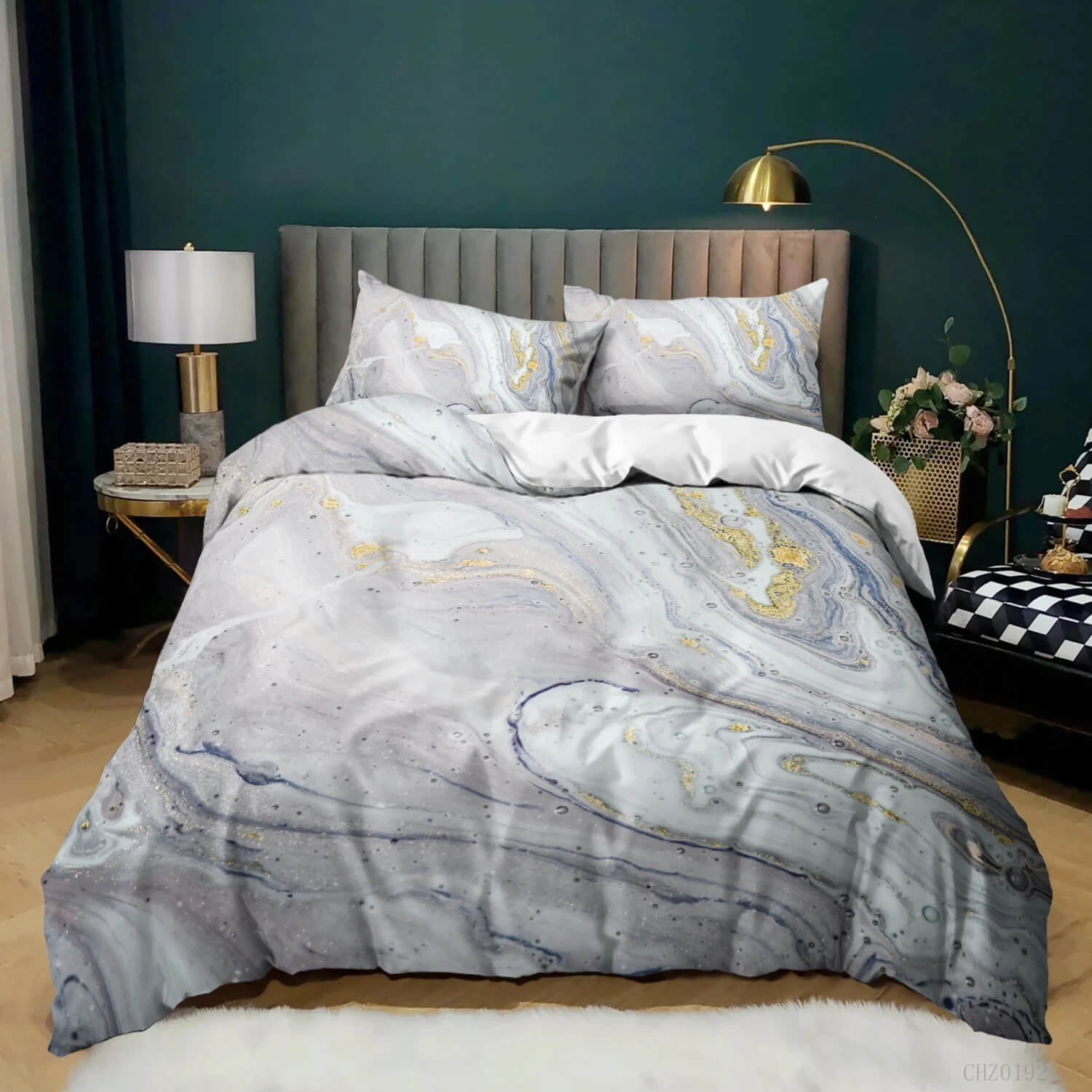 Marble-inspired bedroom decoration