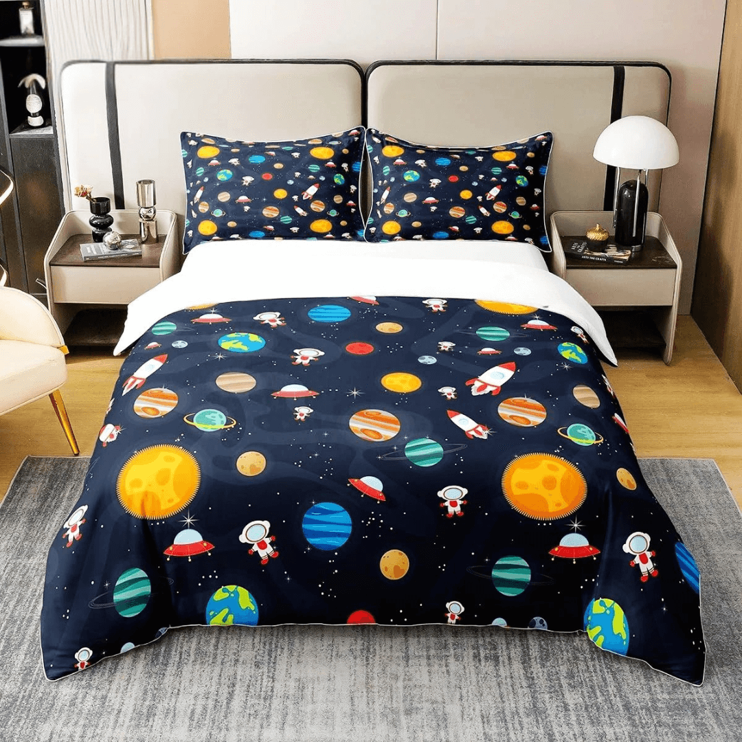 Galaxy astronaut print bed linen set