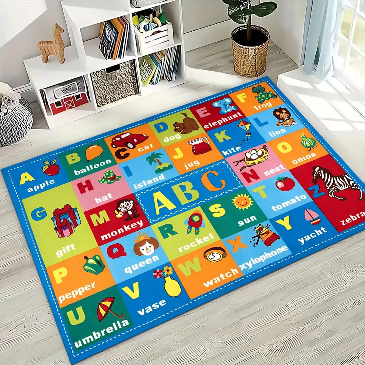 Non-slip alphabet carpet for living room or playroom