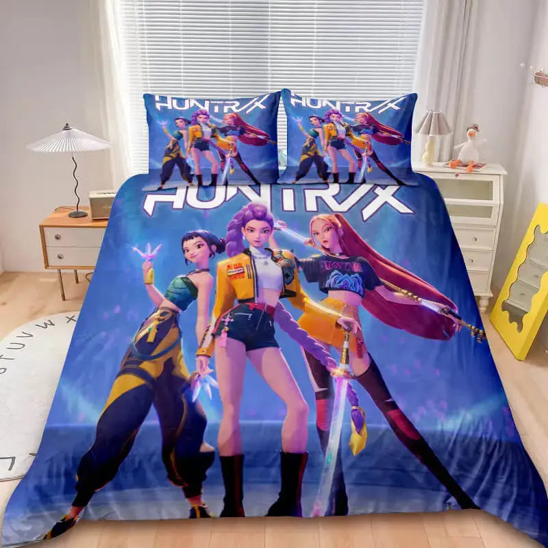 Anime comforter with bright character prints