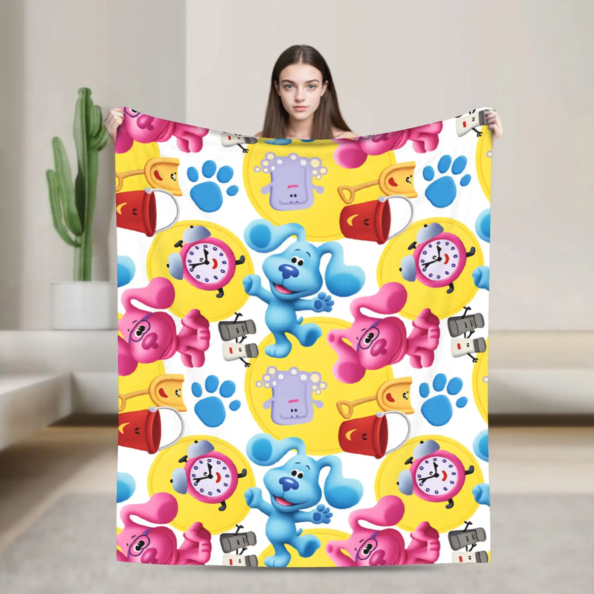 Blue’s Clues plush throw blanket close up
