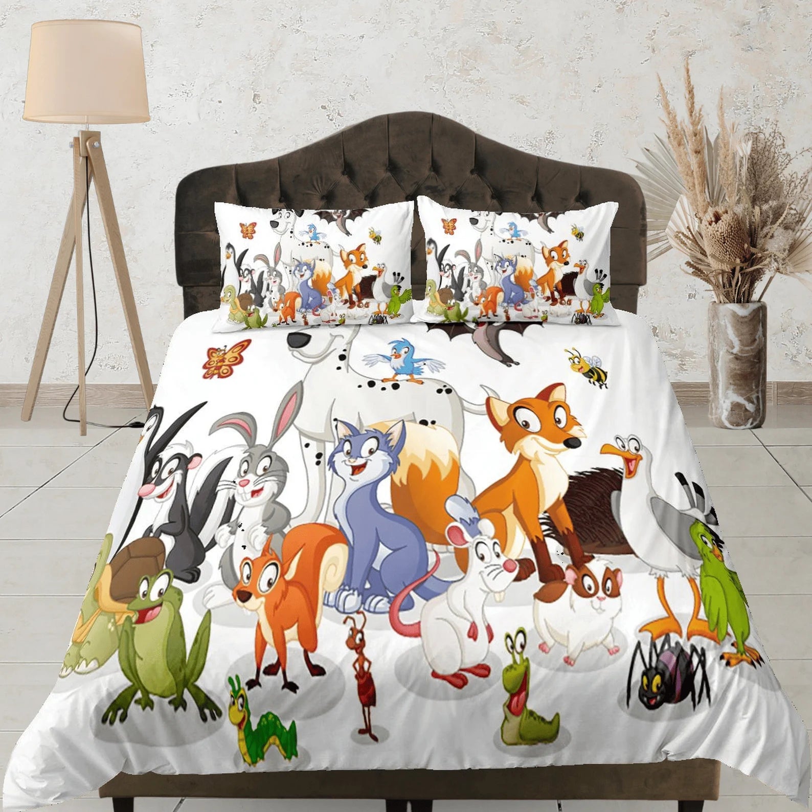 Cartoon animal friends doona cover set with playful woodland design