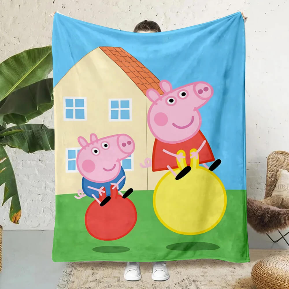Comfortable Peppa Pig blanket for toddlers bed