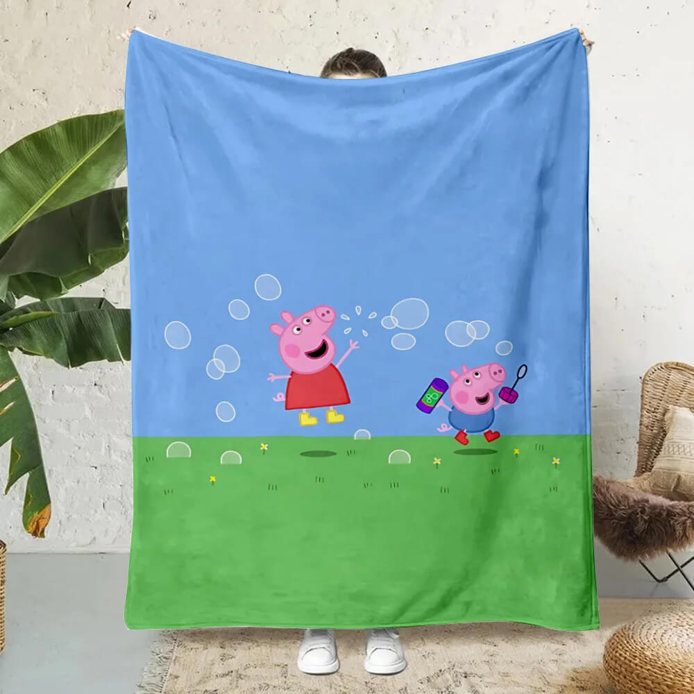 Cozy Peppa Pig throw blanket for toddlers