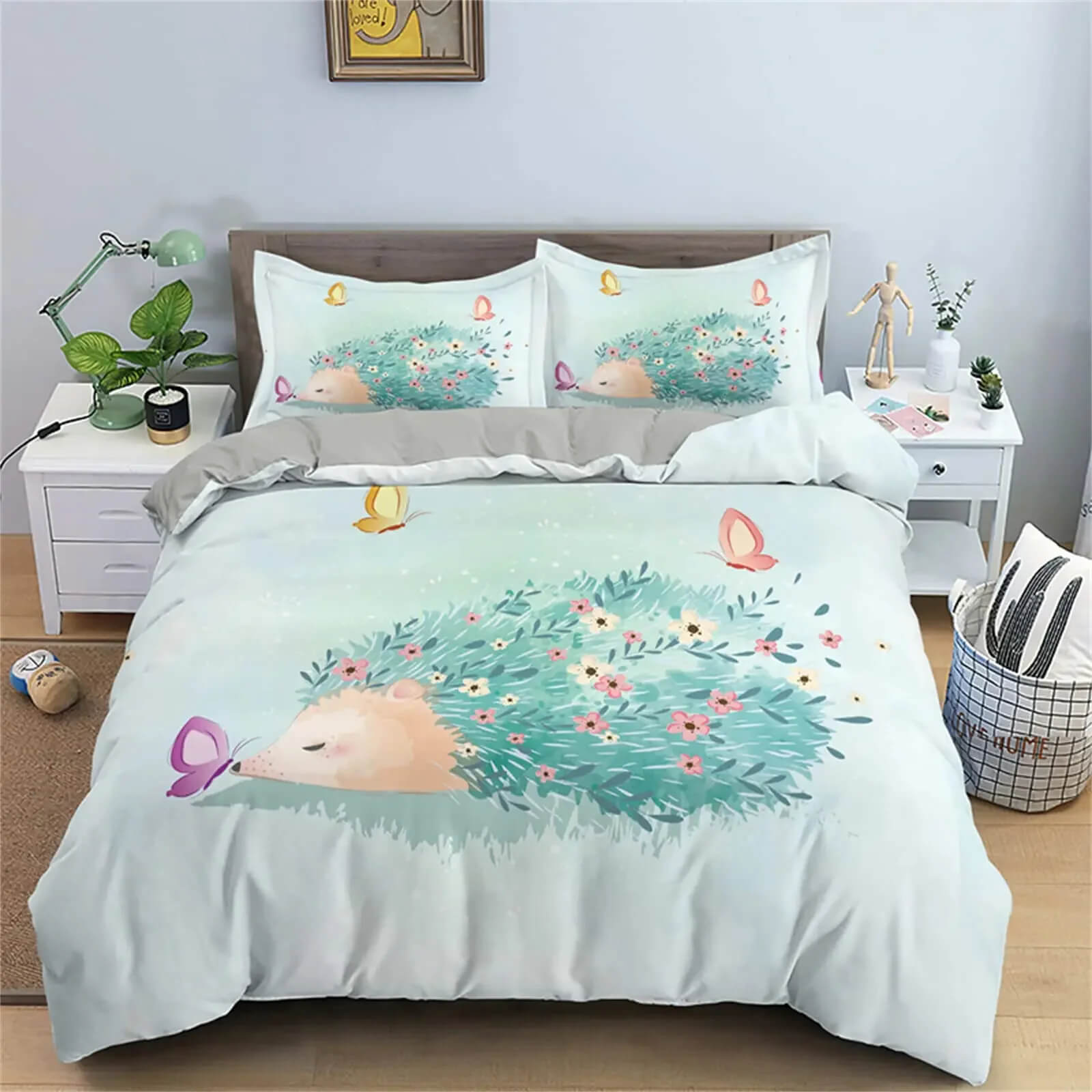 Microfiber Hedgehog Duvet Cover with Forest Scene