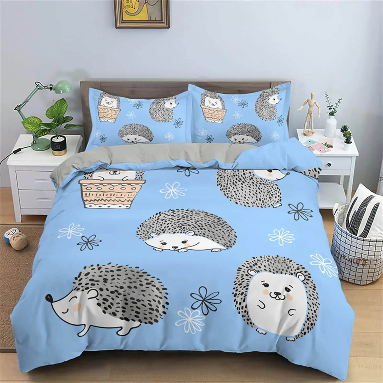 Nature Inspired Bedding Set with Hedgehog and Mushrooms
