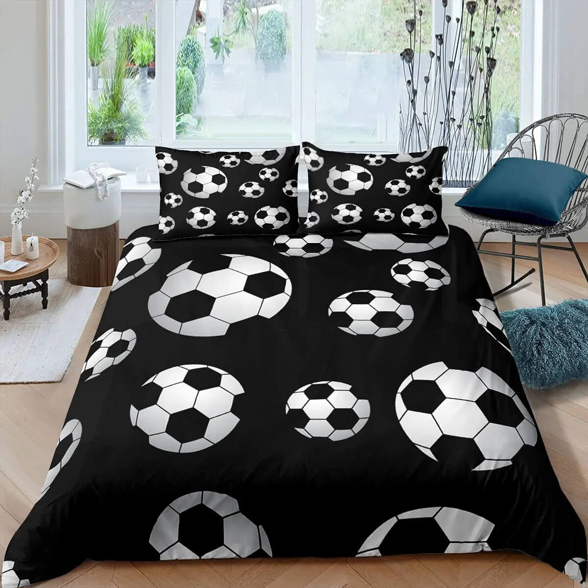 Comfortable soccer doona cover for kids bed