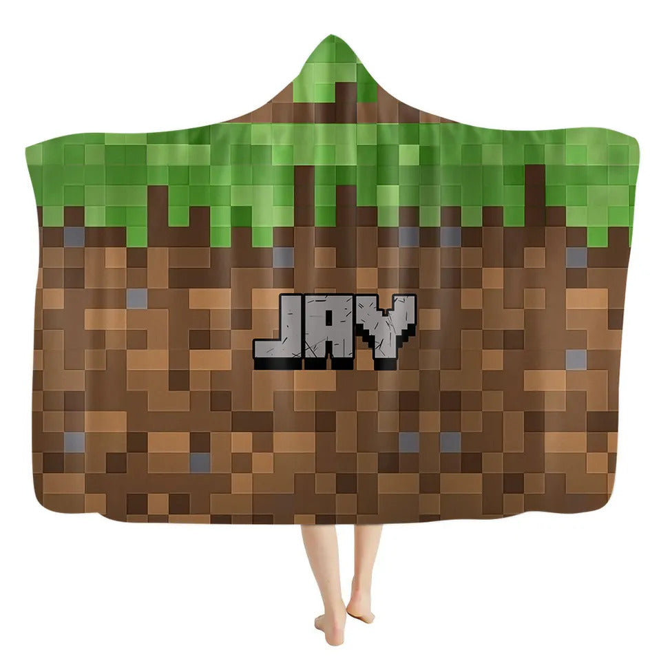 Minecraft fan gift – personalized hooded blanket for boys or girls