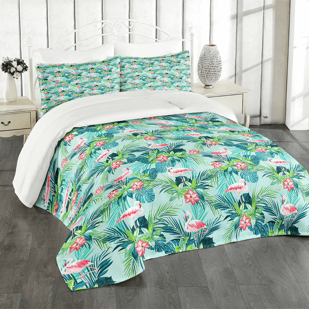 Elegant flamingo duvet cover for stylish bedroom