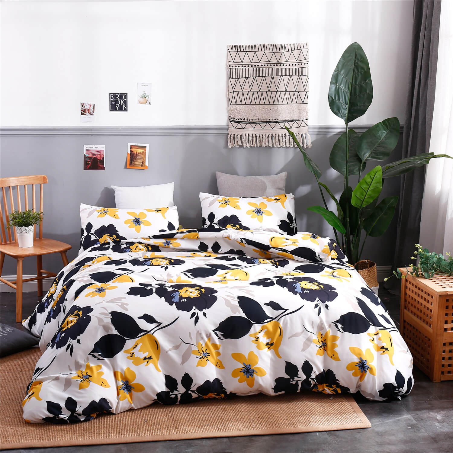 Classic flower pattern doona cover