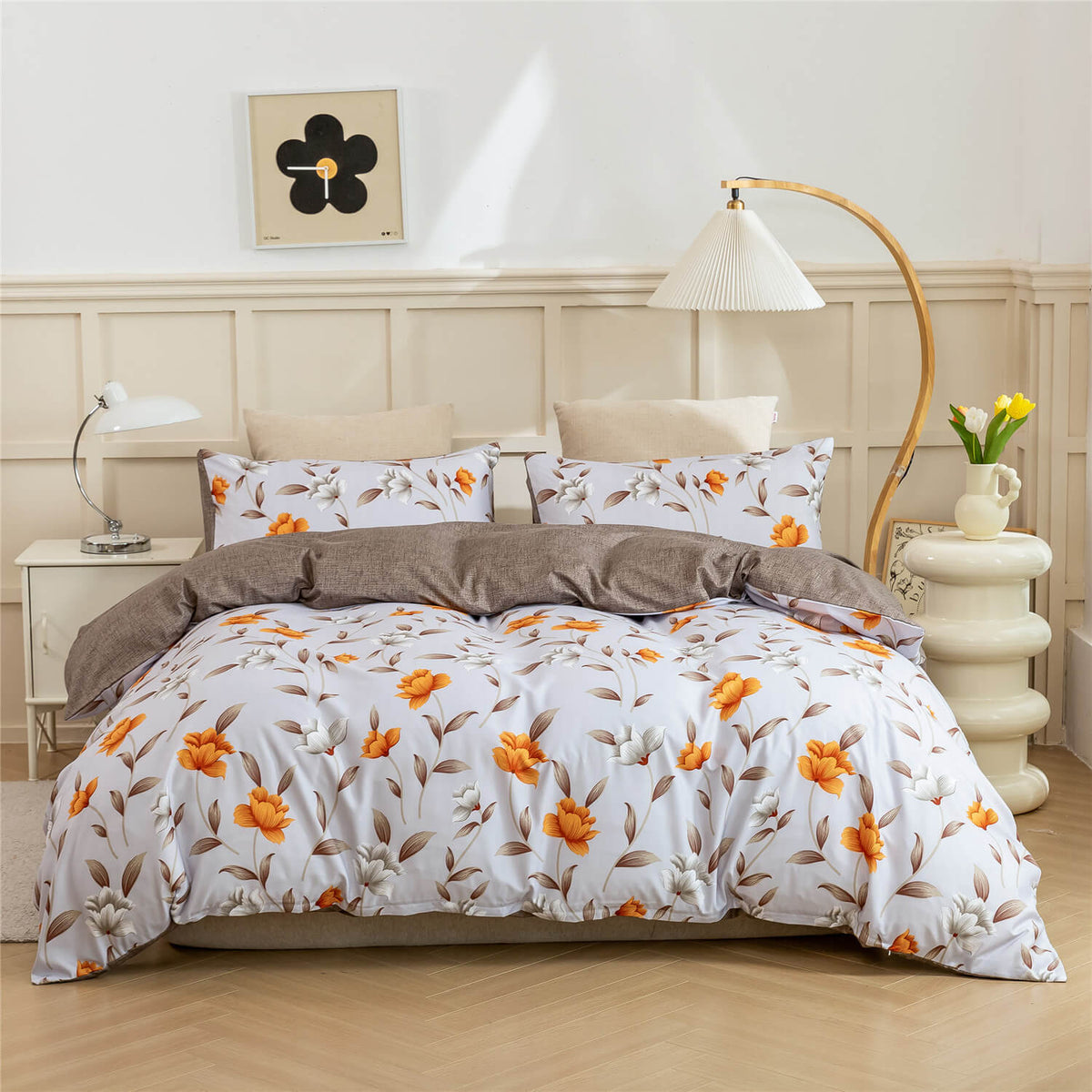 Retro floral bedroom décor for gift