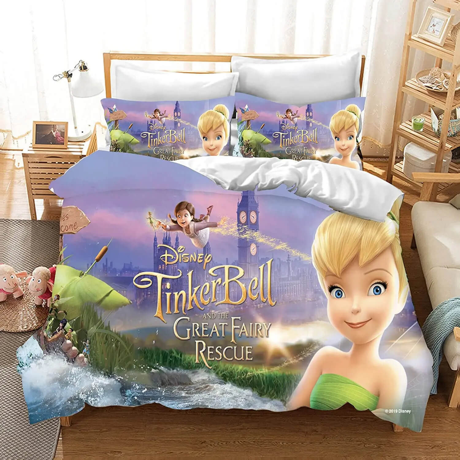 Comfortable Tinker Bell duvet cover for girls bed