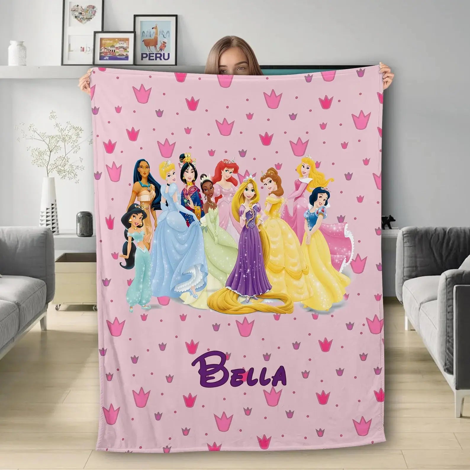 Custom Disney Princess throw blanket with personalized name, soft and cozy kids bedding for toddlers and girls’ bedroom décor