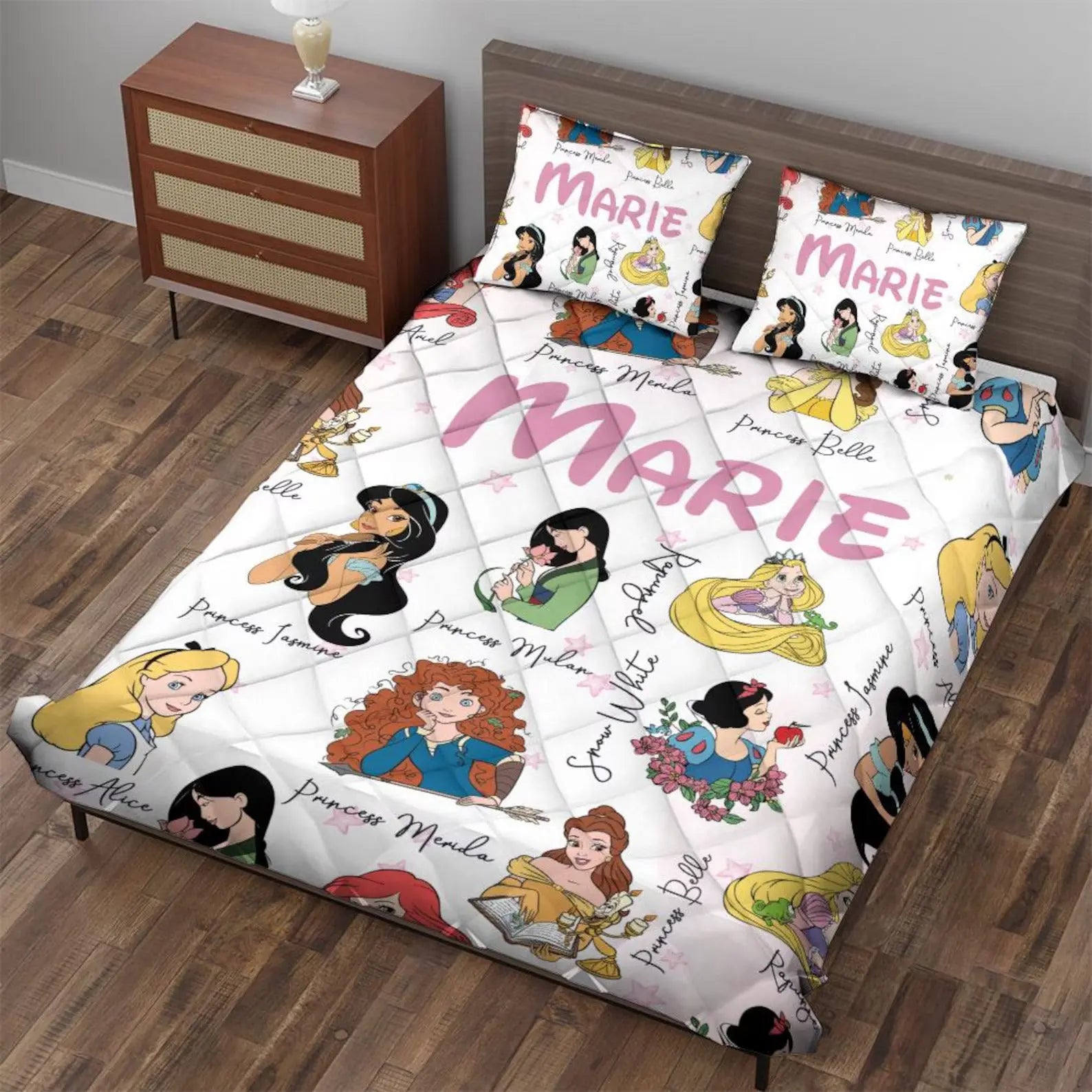 Custom Disneyland Princess three-piece quilt cover set with personalized name, soft baby girl blanket, perfect Disney Princess birthday gift for girls